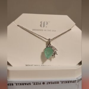 Bomb Party Mesmerized Beauty